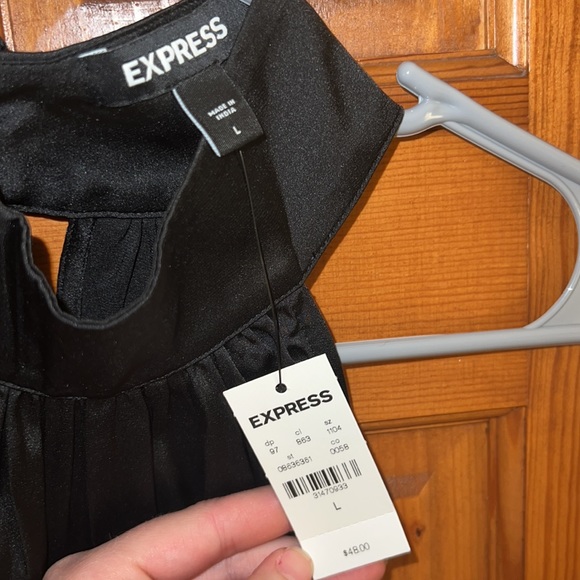 Express Halter Neck Ruched Top - Picture 6 of 6